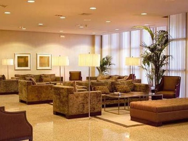 Imagen de los interiores del Hotel Cortes de Leon. Foto 8