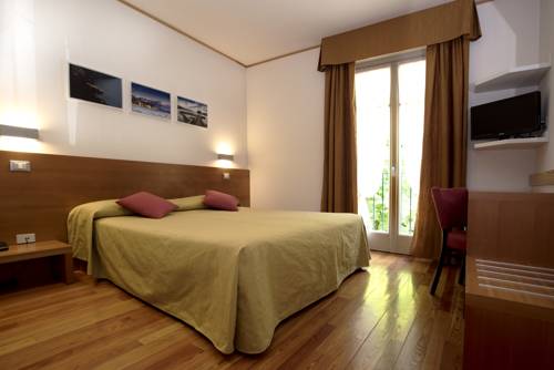 Imagen de la habitación del Hotel Cortese. Foto 7