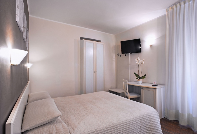Imagen de la habitación del Hotel Cortese, San Remo. Foto 6