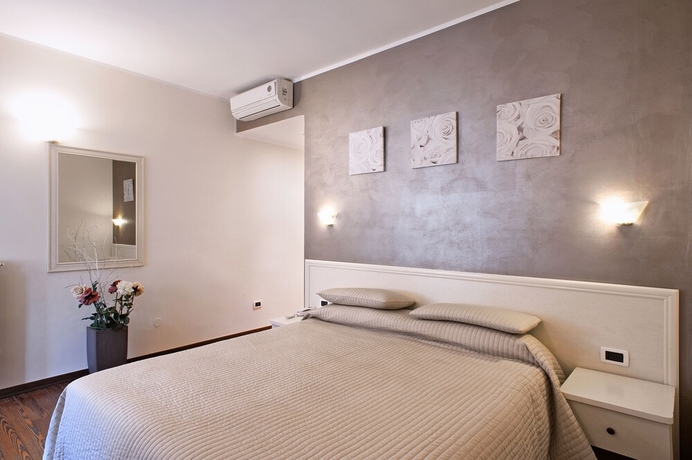 Imagen de la habitación del Hotel Cortese, San Remo. Foto 13