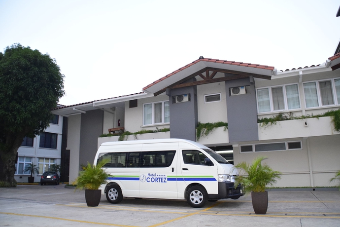 Imagen general del Hotel Cortez. Foto 2