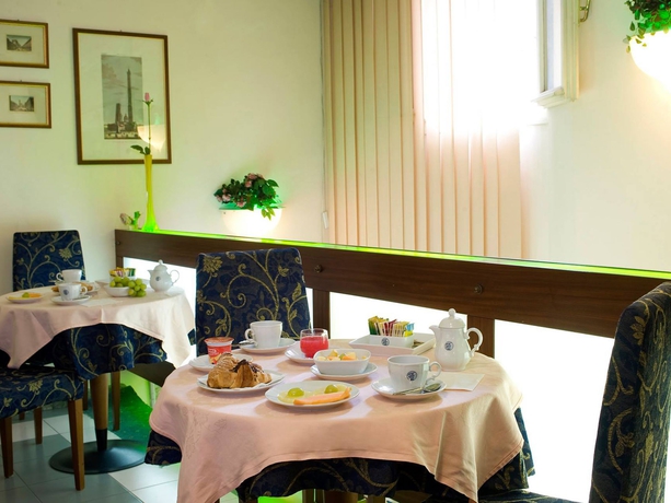Imagen de los interiores del Hotel Corticella. Foto 6