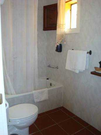 Imagen de la habitación del Hotel Cortijo Amaya. Foto 15