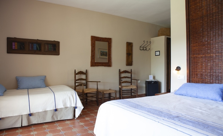 Imagen de la habitación del Hotel Cortijo De Salia. Foto 11