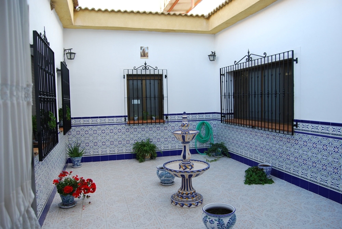 Imagen de los interiores del Hotel Cortijo De Tájar. Foto 15