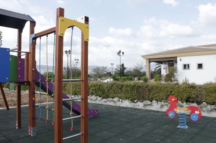 Imagen de los exteriores del Hotel Cortijo De Tájar. Foto 13