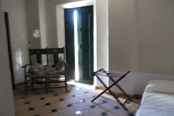 Imagen de la habitación del Hotel Cortijo De Vega Grande. Foto 3