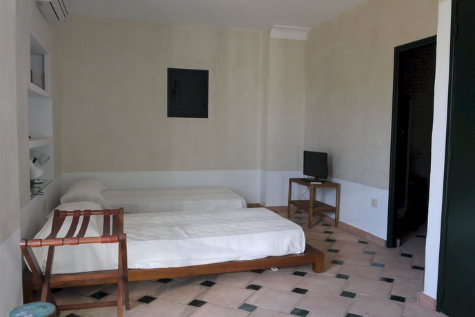 Imagen de la habitación del Hotel Cortijo De Vega Grande. Foto 12