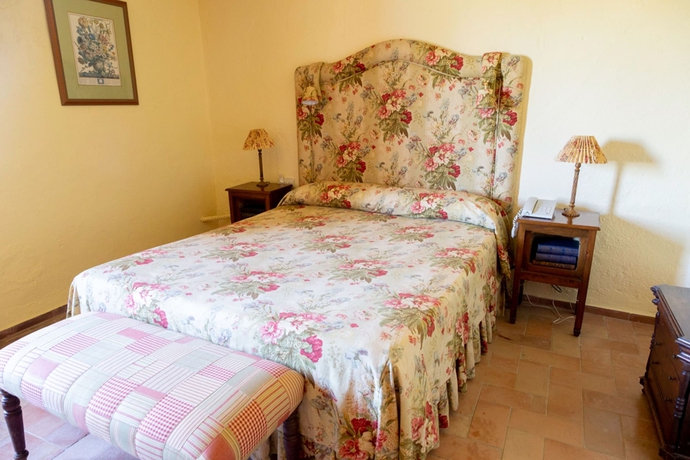 Imagen de la habitación del Hotel Cortijo El Esparragal. Foto 8