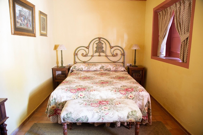 Imagen de la habitación del Hotel Cortijo El Esparragal. Foto 12