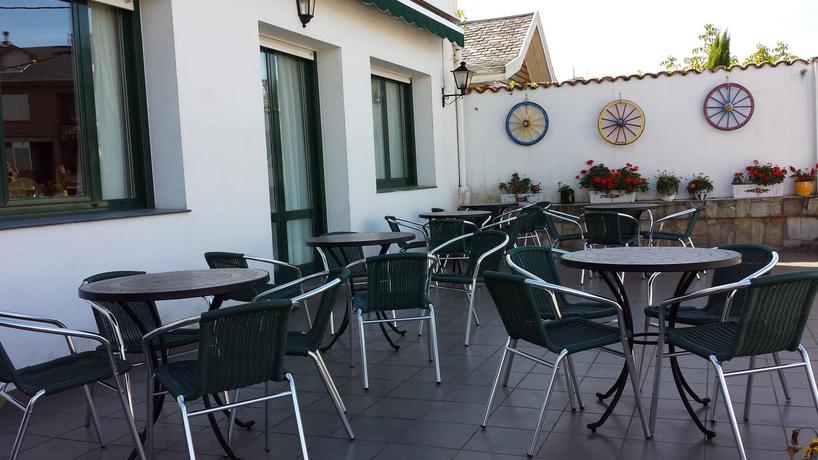 Imagen de los exteriores del Hotel Cortijo. Foto 5