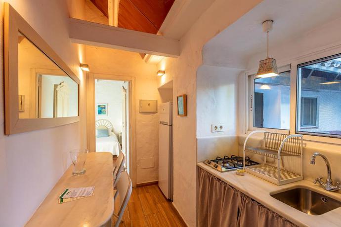 Imagen de los interiores del Hotel Cortijo Las Pi&ntilde;as. Foto 9