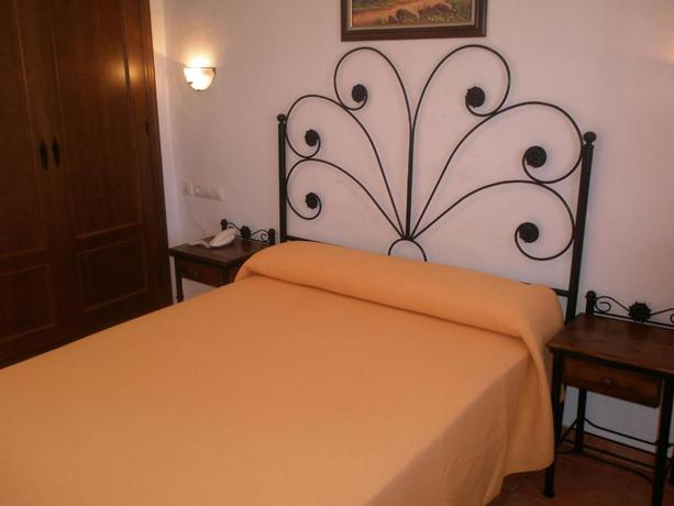 Imagen de la habitación del Hotel Cortijo Los Gallos. Foto 5