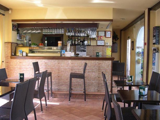 Imagen del bar/restaurante del Hotel Cortijo Los Gallos. Foto 2