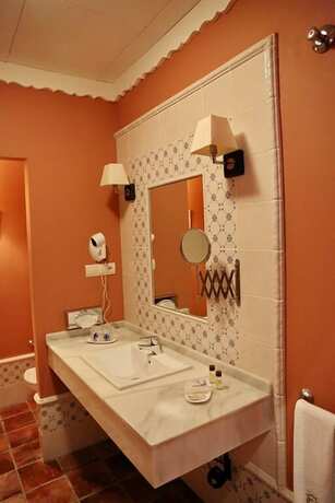 Imagen de la habitación del Hotel Cortijo Los Naranjos de San Juan. Foto 14