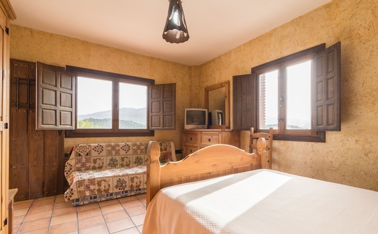 Imagen de la habitación del Hotel Cortijo Moyano. Foto 2