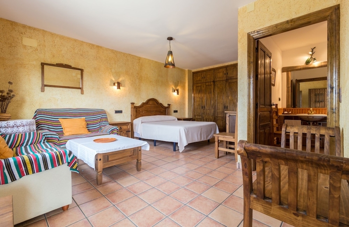 Imagen de la habitación del Hotel Cortijo Moyano. Foto 4