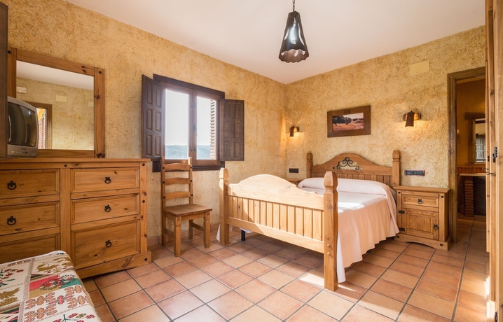 Imagen de la habitación del Hotel Cortijo Moyano. Foto 6