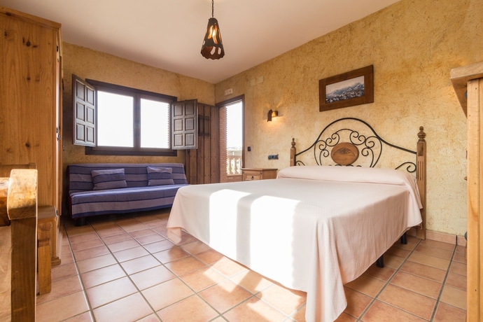Imagen de la habitación del Hotel Cortijo Moyano. Foto 7