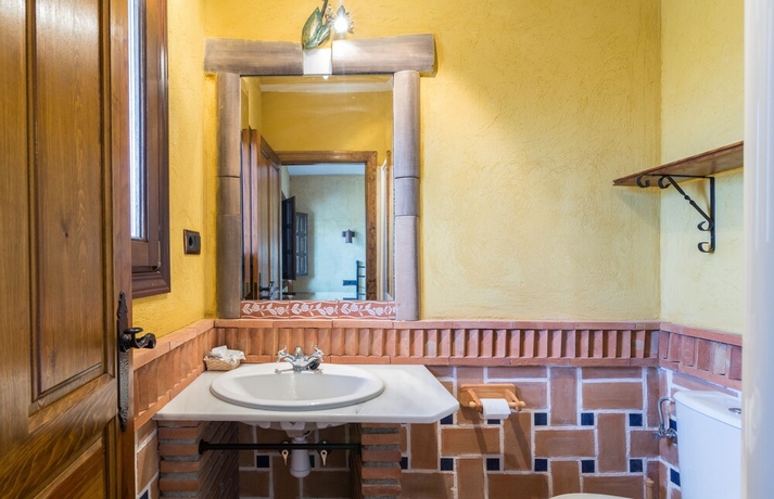 Imagen de la habitación del Hotel Cortijo Moyano. Foto 12