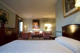 Imagen de la habitación del Hotel Cortijo Torre De La Reina, Torre de la Reina. Foto 8