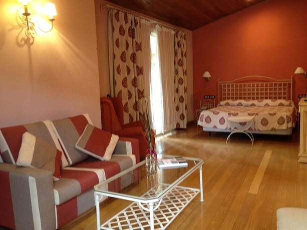 Imagen de los interiores del Hotel Cortijo la Reina. Foto 5