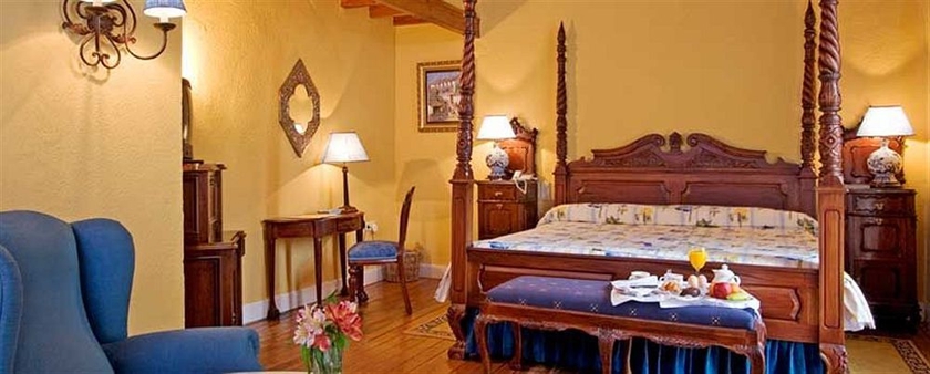 Imagen de la habitación del Hotel Cortijo la Reina. Foto 3