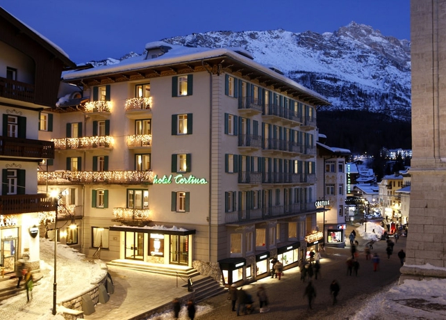 Imagen general del Hotel Cortina, Cortina d'Ampezzo . Foto 1