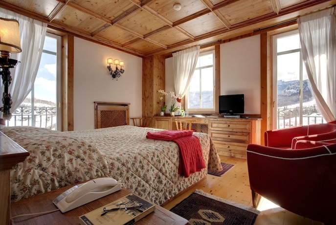 Imagen de la habitación del Hotel Cortina, Cortina d'Ampezzo . Foto 8