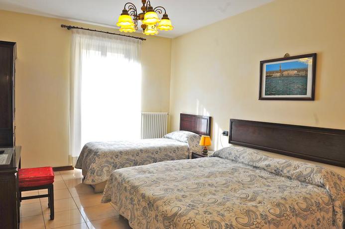 Imagen de la habitación del Hotel Cortina, Mestre. Foto 5