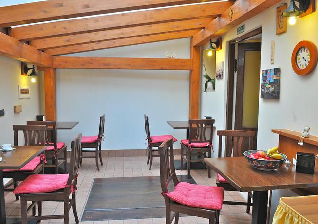 Imagen del bar/restaurante del Hotel Cortina, Mestre. Foto 2