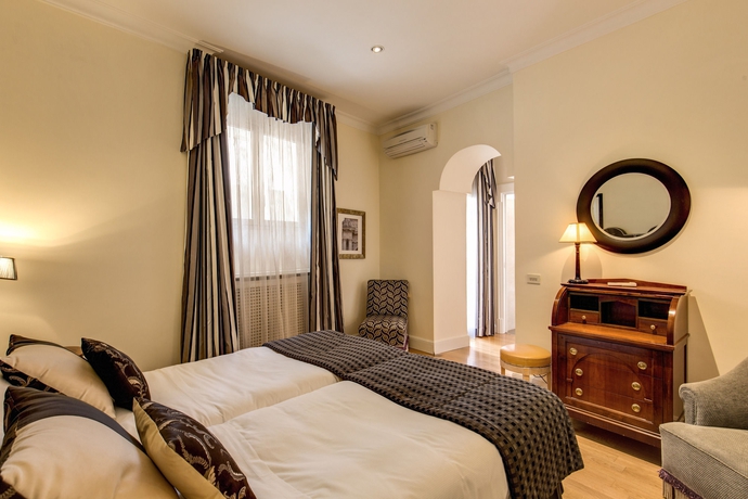 Imagen de la habitación del Hotel Cortina, Roma. Foto 12