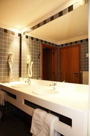 Imagen general del Hotel Cortina, WEVELGEM . Foto 6