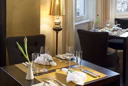 Imagen del bar/restaurante del Hotel Cortisen am See. Foto 17