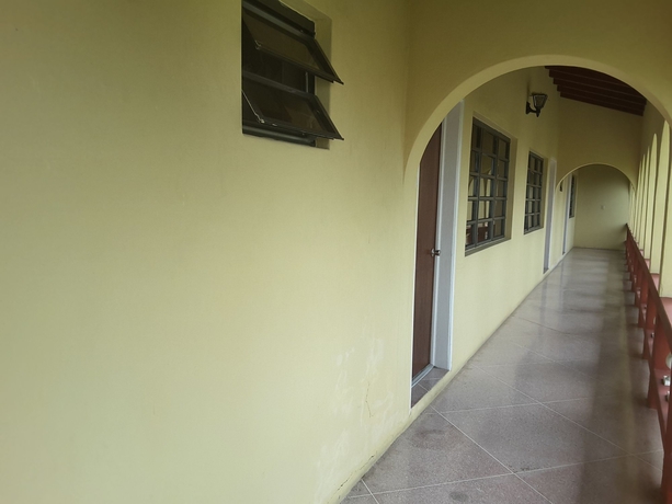 Imagen de los exteriores del Hotel Cortsland. Foto 10