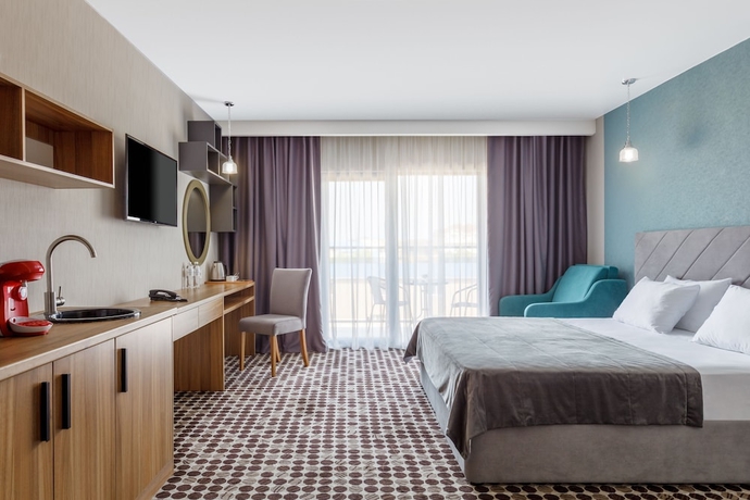 Imagen de la habitación del Hotel Corudo Family Resortandspa. Foto 5