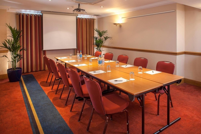 Imagen de los interiores del Hotel Corus Hyde Park. Foto 13