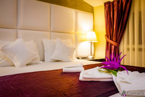 Imagen de la habitación del Hotel Corvaris. Foto 4