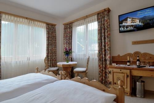 Imagen general del Hotel Corvatsch, St Moritz . Foto 3