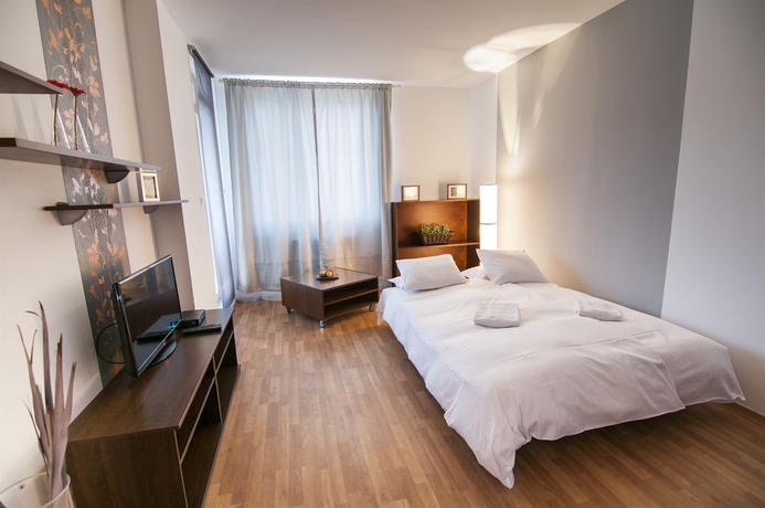 Imagen de la habitación del Hotel Corvin Center Suites. Foto 5