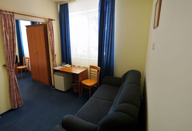 Imagen de la habitación del Hotel Corvin, Gyor. Foto 12