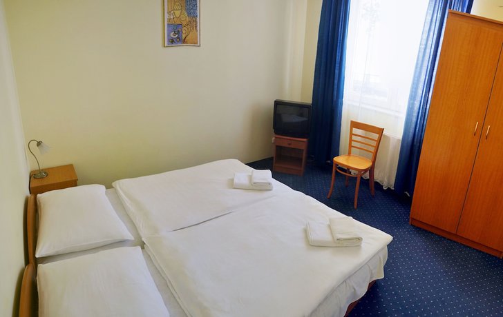 Imagen de la habitación del Hotel Corvin, Gyor. Foto 13