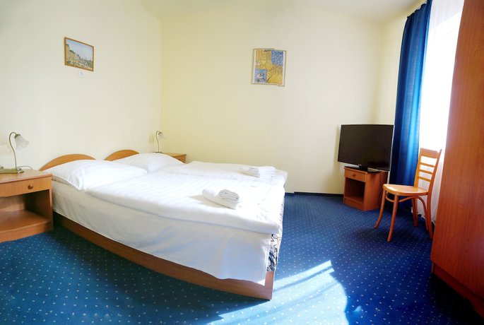 Imagen de la habitación del Hotel Corvin, Gyor. Foto 15