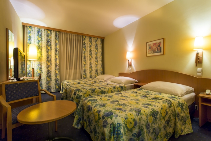 Imagen de la habitación del Hotel Corvin Hotel Budapest Sissi Wing. Foto 3