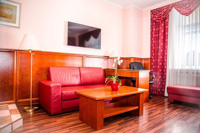 Imagen de la habitación del Hotel Corvinus. Foto 13