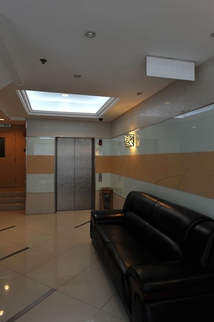 Imagen de los interiores del Hotel Cosco Inn. Foto 12