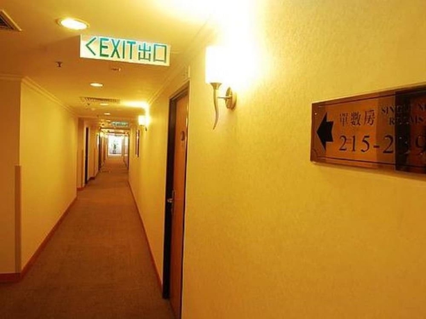 Imagen de los interiores del Hotel Cosco Inn. Foto 17