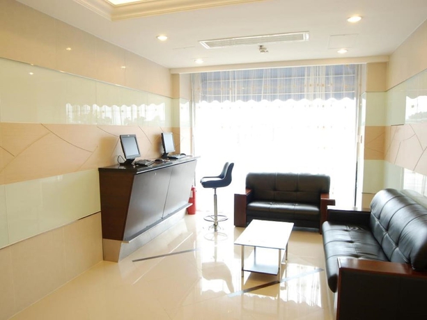 Imagen de los interiores del Hotel Cosco Inn. Foto 19