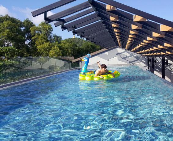 Imagen de la piscina del Hotel Cosi Samui Chaweng Beach. Foto 12