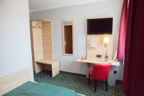 Imagen de la habitación del Hotel Cosima. Foto 15